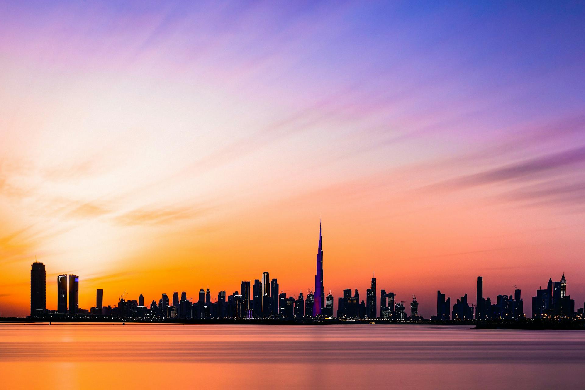 Cover Image: A picturesque photo of one of Dubai largest cities.